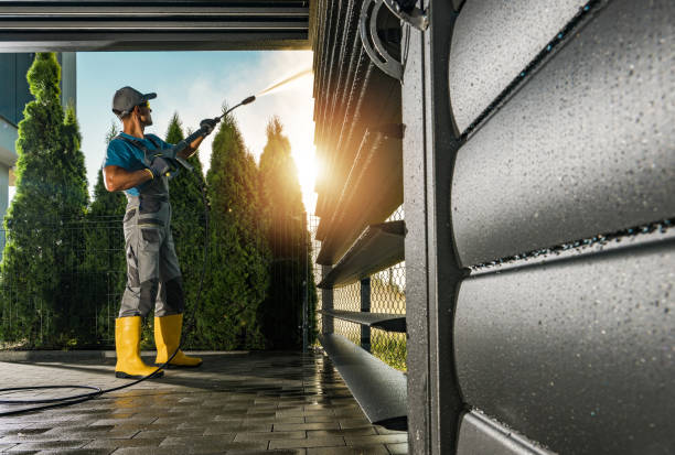Best Sidewalk Pressure Washing  in Logan, UT