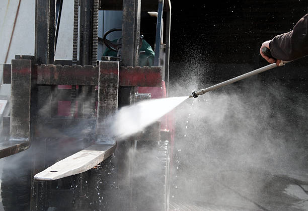Garage Pressure Washing in Logan, UT
